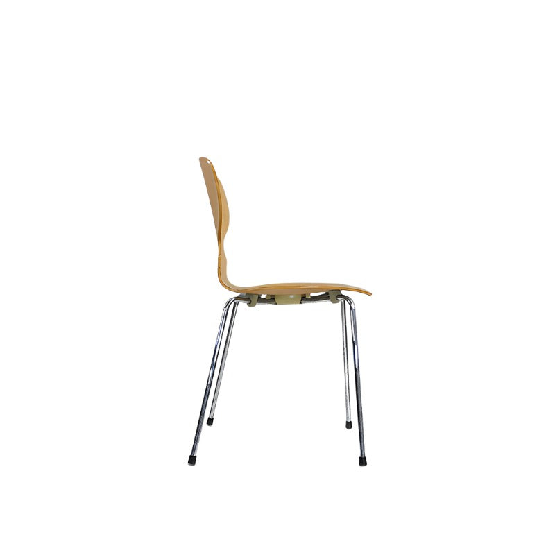 <tc>Fritz Hansen</tc>Silla de reuniones Ant - Reacondicionada