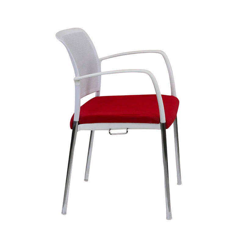 <tc>Boss Design</tc>Silla de reuniones Mars con brazos - Reacondicionada