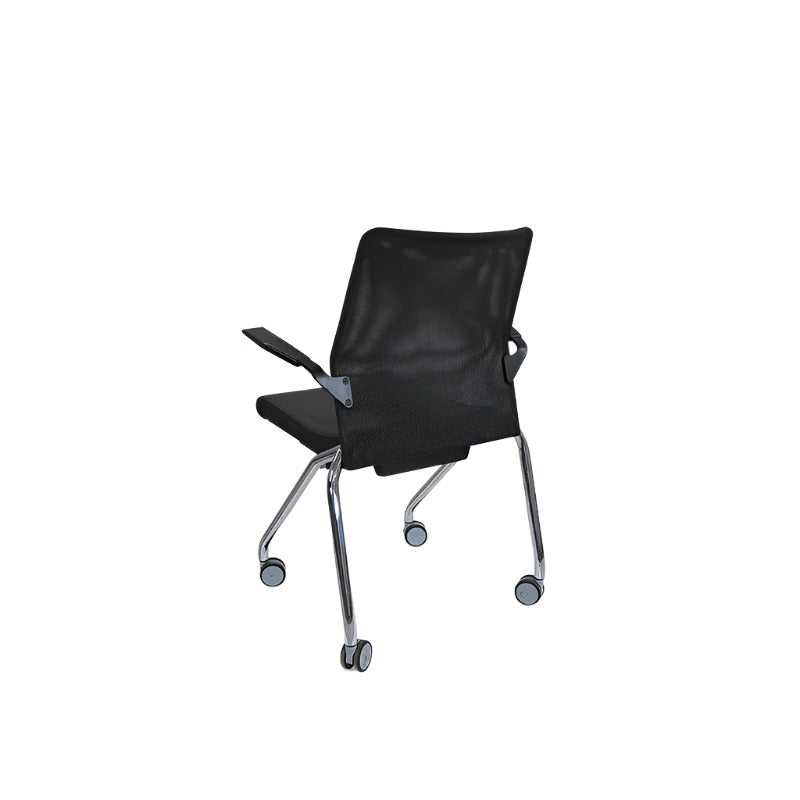 <tc>Boss Design</tc>Silla plegable negra con brazos - Reacondicionada