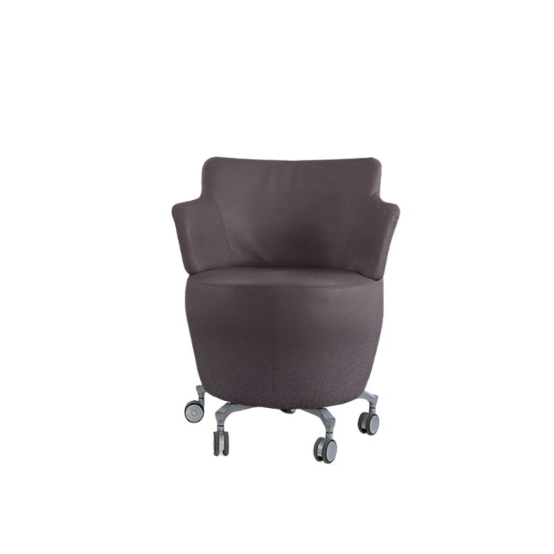 Orangebox: TARN -01 Lederen stoel - Gerenoveerd