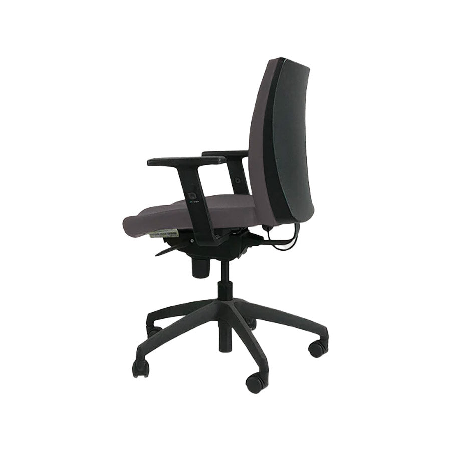Connection: Team Task Chair in Grey Fabric - Refurbished