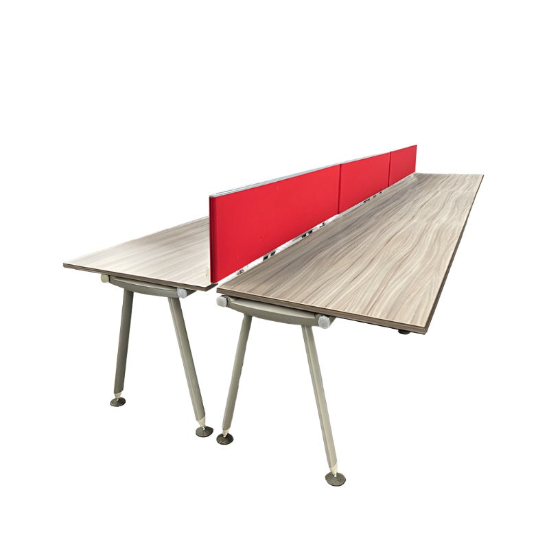 <tc>Herman Miller</tc>: <tc>Abak</tc> Ensemble de 6 bureaux à pieds ovales - Rénové