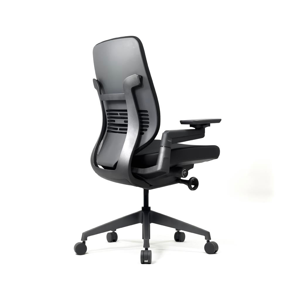 <tc>Steelcase</tc>: Gesture Ergonomische bureaustoel met 360 graden armleuningen - Gereviseerd