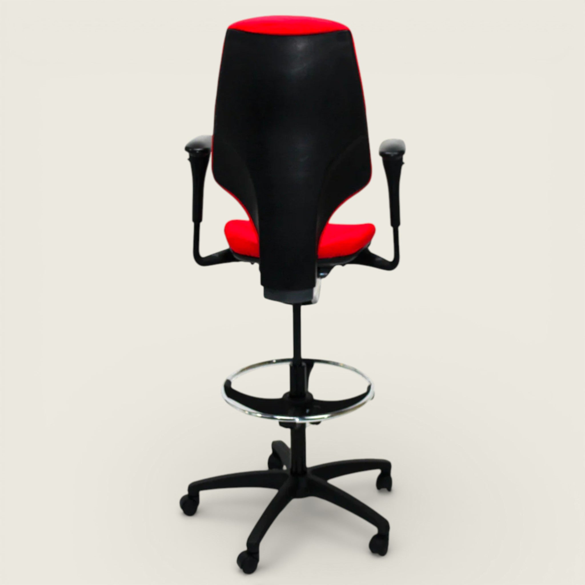 <tc>Giroflex</tc>Sedia da disegno G64 in tessuto rosso - Ricondizionata