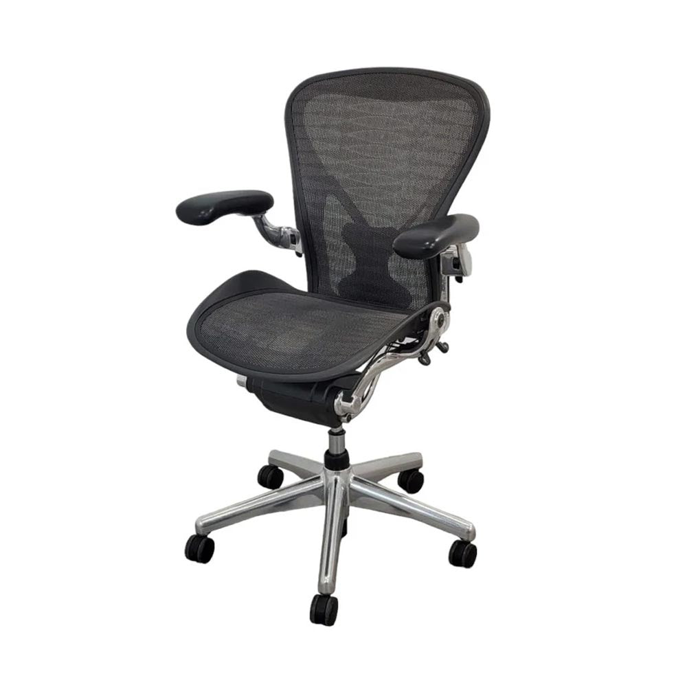 Herman Miller: Aeron Size B Full House with Aluminium Frame (Tuxed
