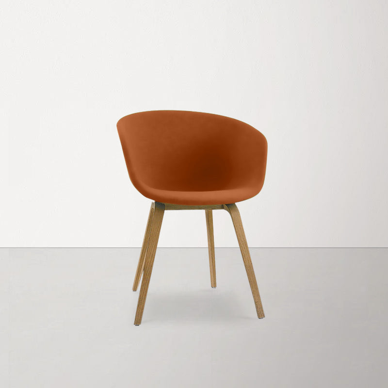 <tc>Hay</tc>: About a Chair AAC 23 - Generalüberholt