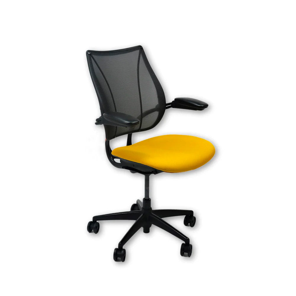 <tc>Humanscale</tc>: <tc>Liberty</tc> Arbeitsstuhl aus gelbem Stoff - Generalüberholt