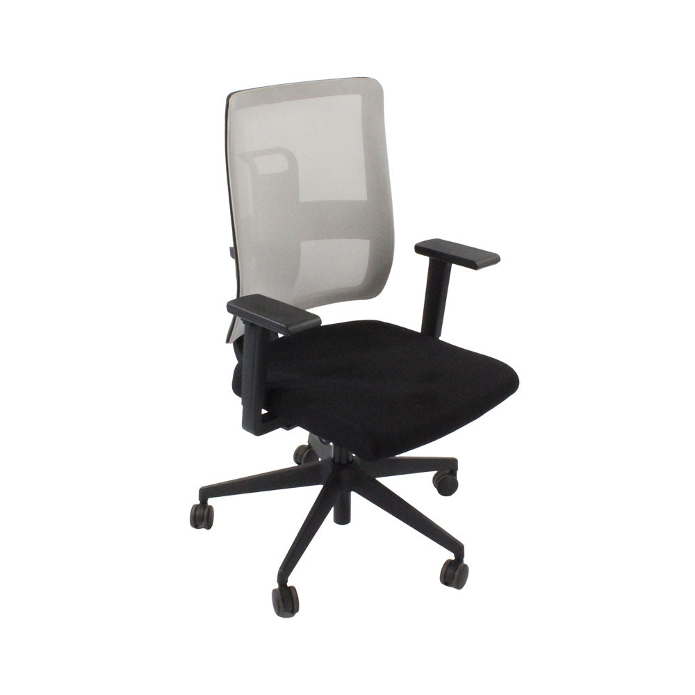 Viasit: Toleo Mesh Back Task Chair In Black Fabric - Refurbished