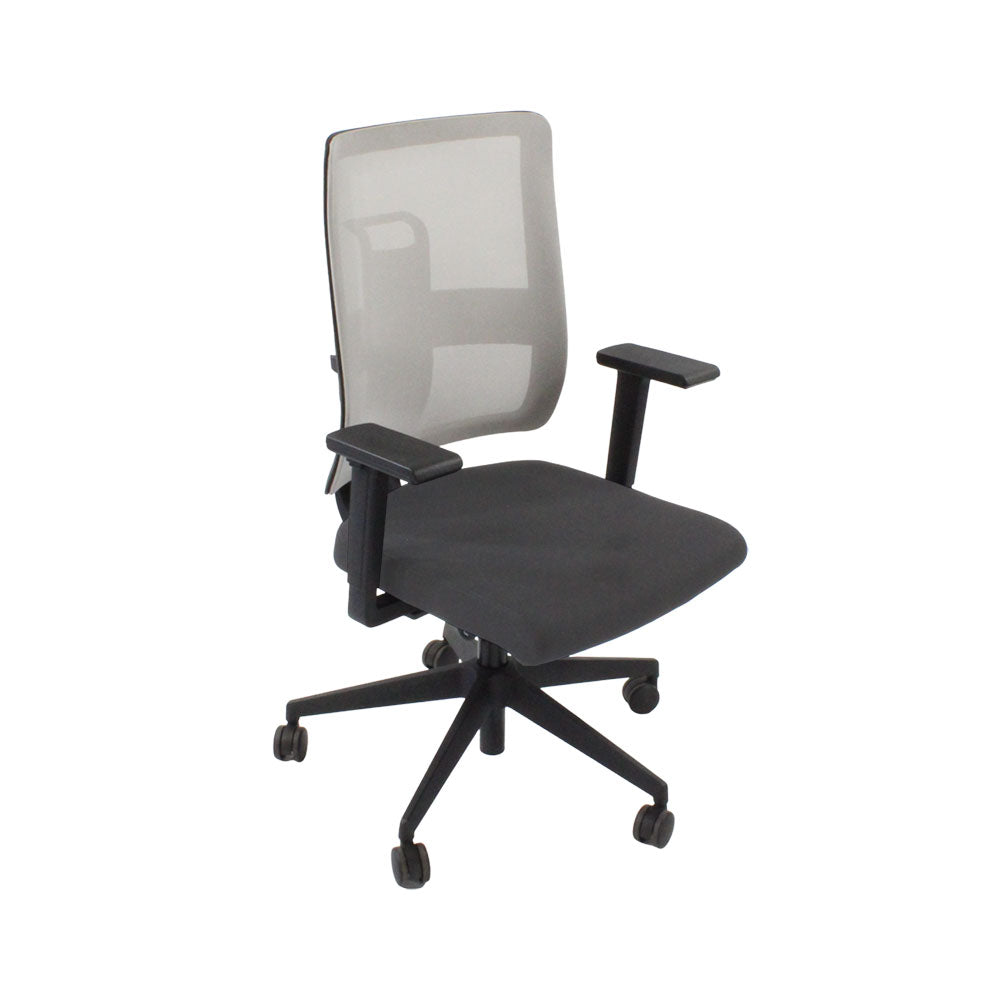 Viasit: Toleo Mesh Back Task Chair In Grey Fabric - Refurbished