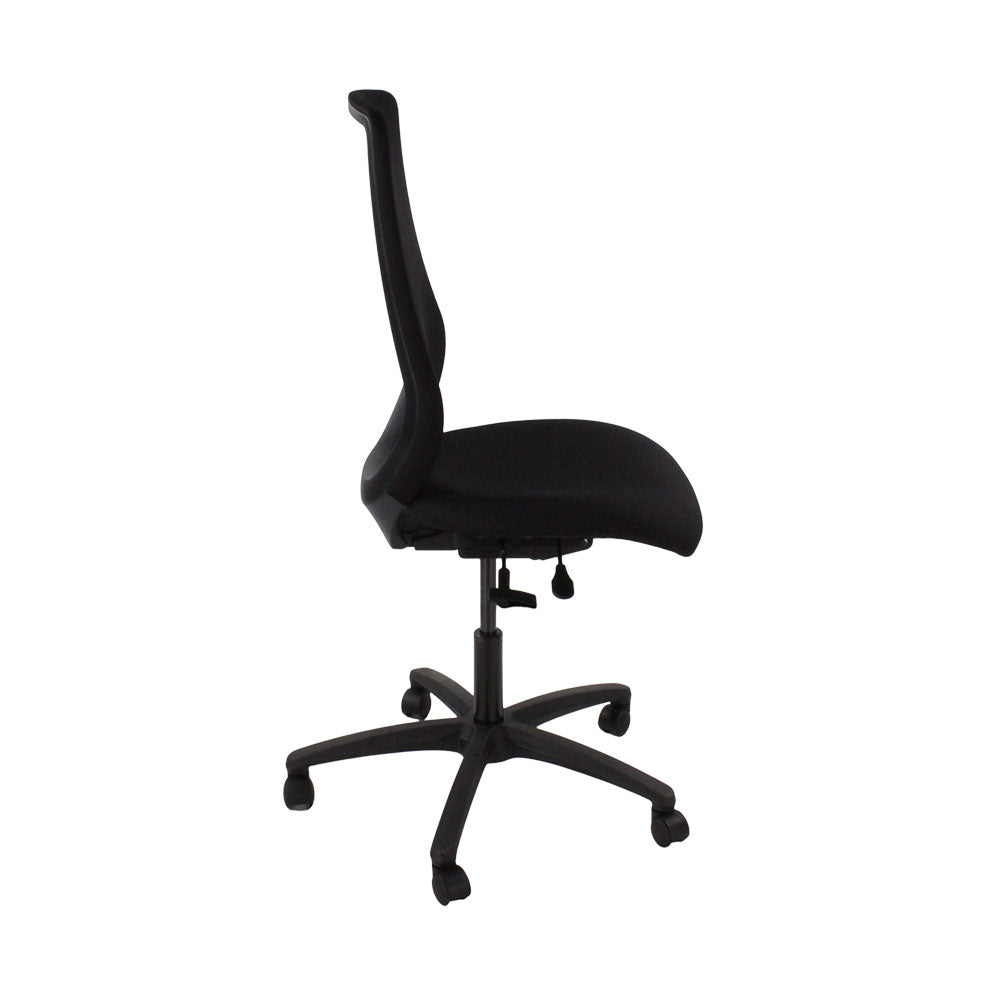 Sajón: <tc>Scudo</tc> Silla de trabajo con asiento de tela negra sin brazos - Reacondicionada