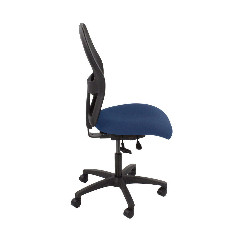 <tc>Ahrend</tc>: Chaise de travail de type 160 en tissu bleu sans accoudoirs - Reconditionnée