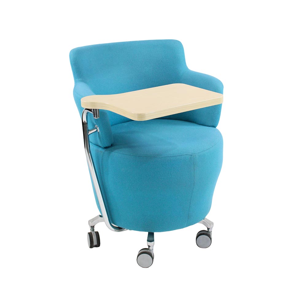 Orangebox: chaise de tarn en tissu bleu avec tablette - rénové