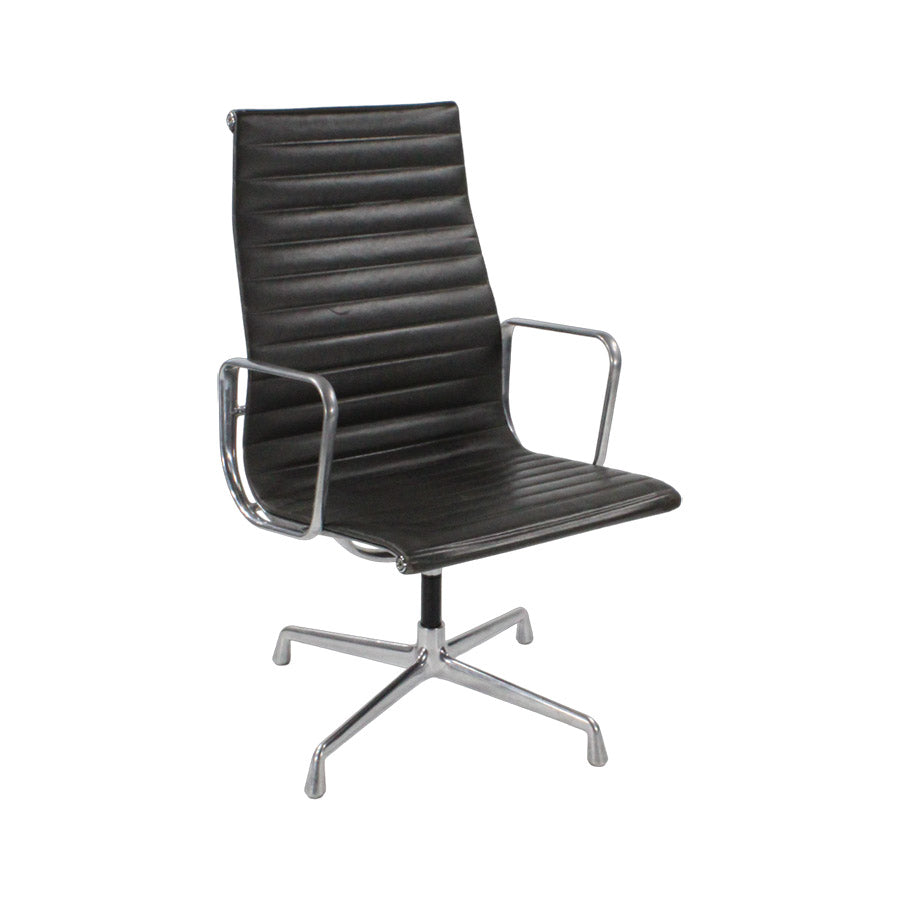<tc>Vitra</tc>: <tc>Eames</tc> Fauteuil EA116 - Reconditionné