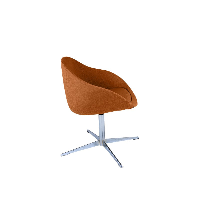 <tc>Naughtone</tc>: Always Tub Chair - Generalüberholt