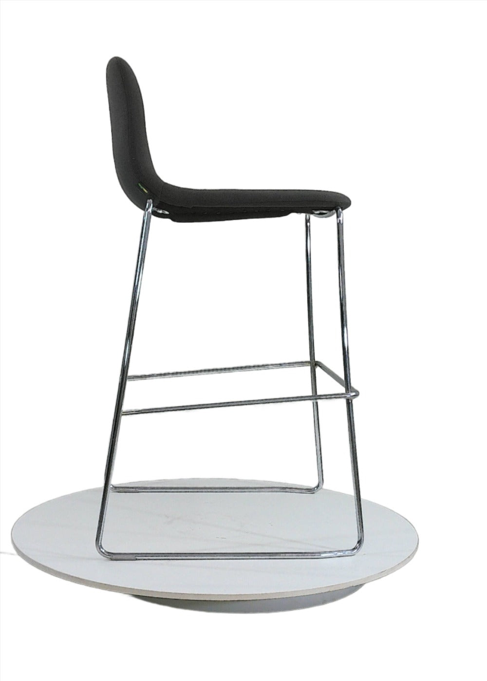Naughtone: Viv Bar and Counter Stool - Refurbished