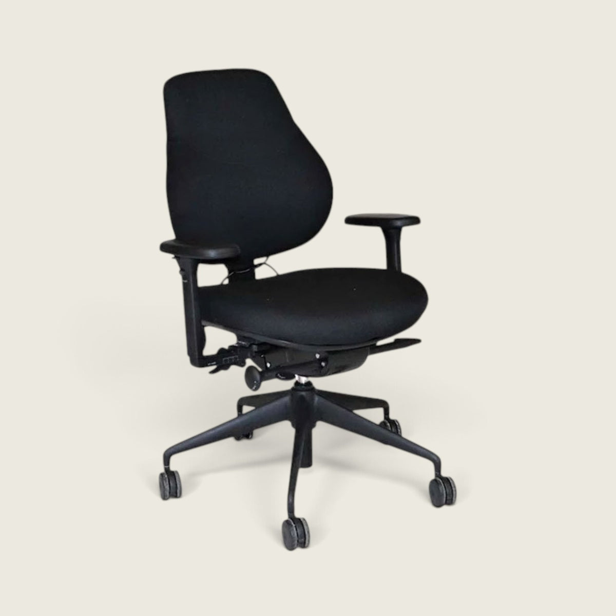 <tc>OrangeBox</tc>Sedia da ufficio Flo in tessuto nero - Ricondizionata