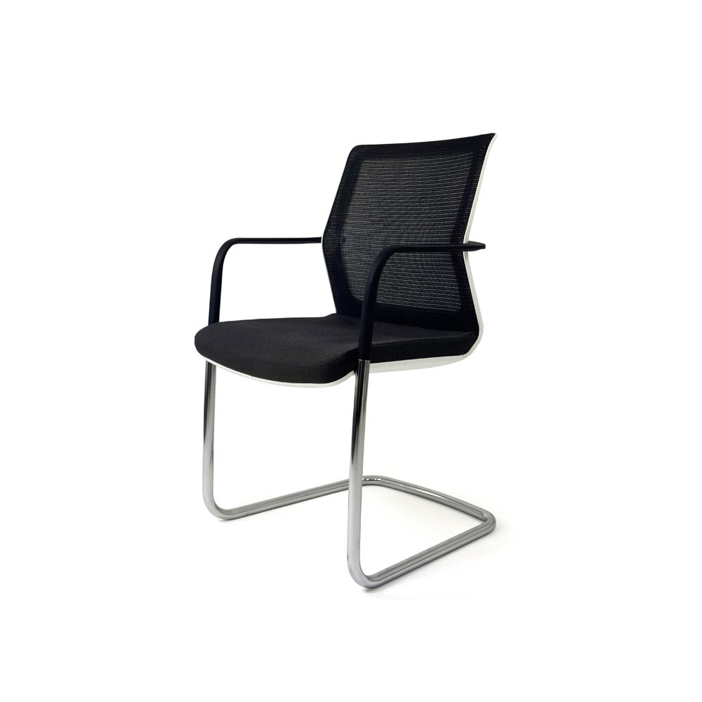 Orangebox: Workday Meeting Chair in Black Fabric - Gerenoveerd