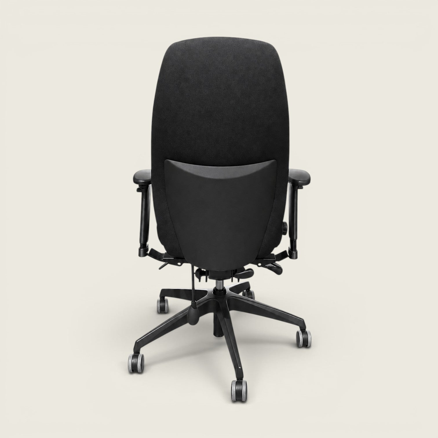 Posturite: Bürostuhl in Schwarz – generalüberholt – Bürostühle
