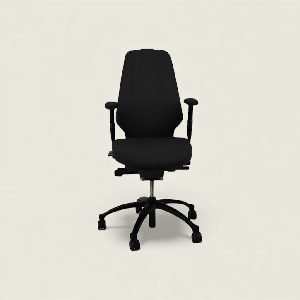 RH Logic: 400 High Back Ergonomic Bureau Chair - Gerenoveerd