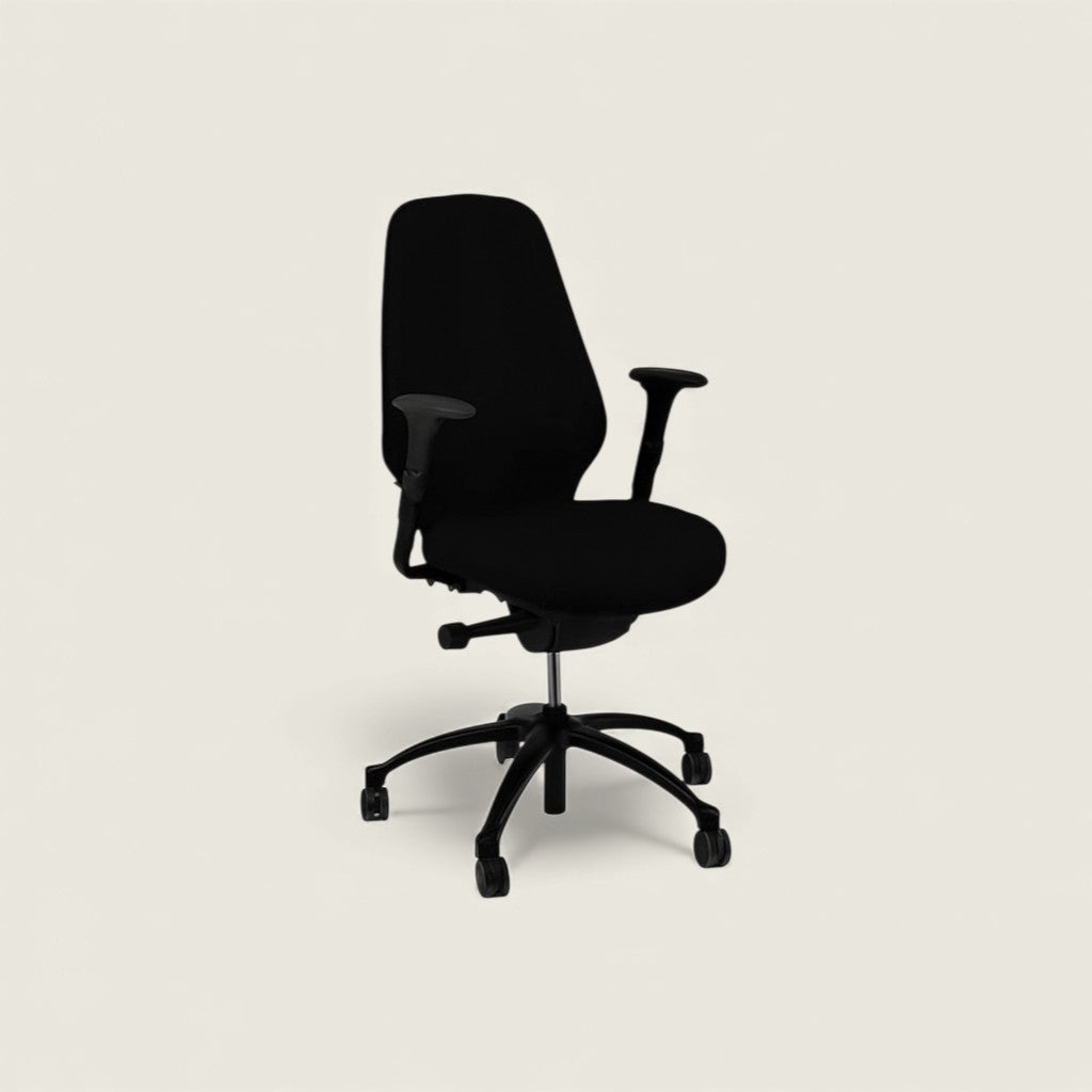 RH Logic: 400 High Back Ergonomic Bureau Chair - Gerenoveerd