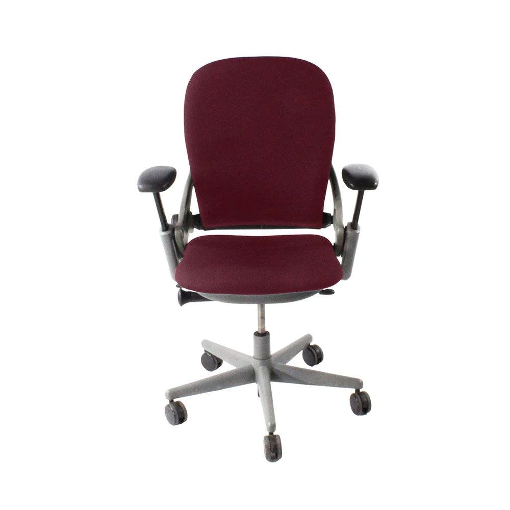 <tc>Steelcase</tc>: <tc>Leap V1</tc> Bürostuhl - Grauer Rahmen/Burgunderfarbenes Leder - Generalüberholt