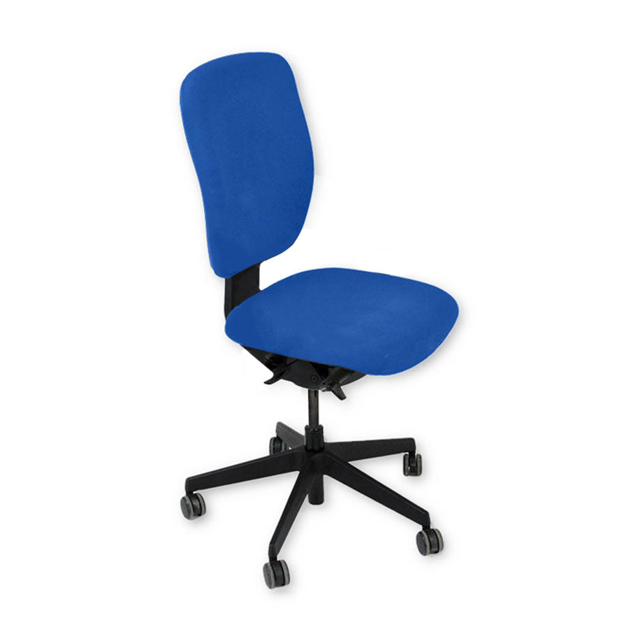 <tc>Senator</tc>: <tc>Dash</tc> Silla de trabajo totalmente ajustable en tela azul, sin brazos - Reacondicionada