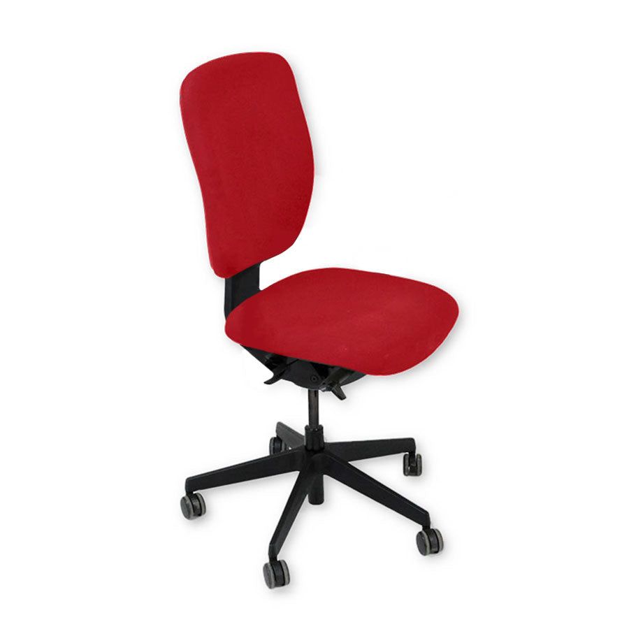 <tc>Senator</tc>: <tc>Dash</tc> Silla de trabajo totalmente ajustable en tela roja, sin brazos - Reacondicionada