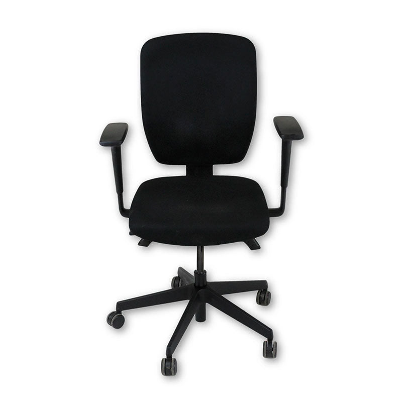 <tc>Senator</tc>: <tc>Dash</tc> Silla de trabajo totalmente ajustable en tela negra - Reacondicionada