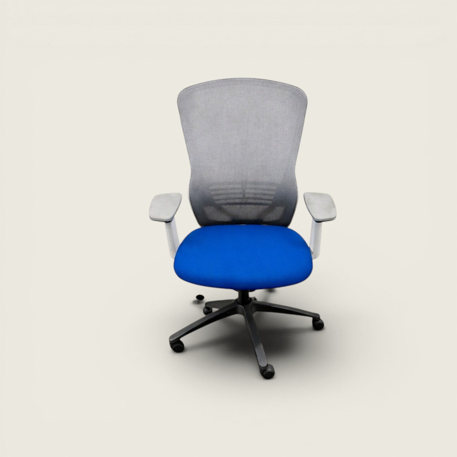 <tc>Senator</tc>Silla de oficina Ousby en color azul - Restaurada