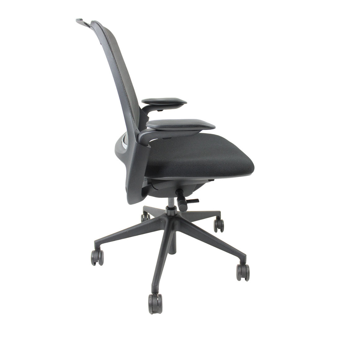 <tc>Steelcase</tc>: Serie 1 Ergonomische bureaustoel in zwarte stof - Gereviseerd