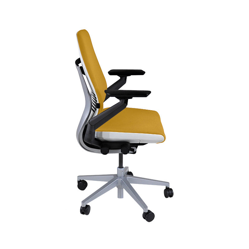 <tc>Steelcase</tc>: Chaise de bureau ergonomique Gesture - Tissu jaune - Reconditionnée