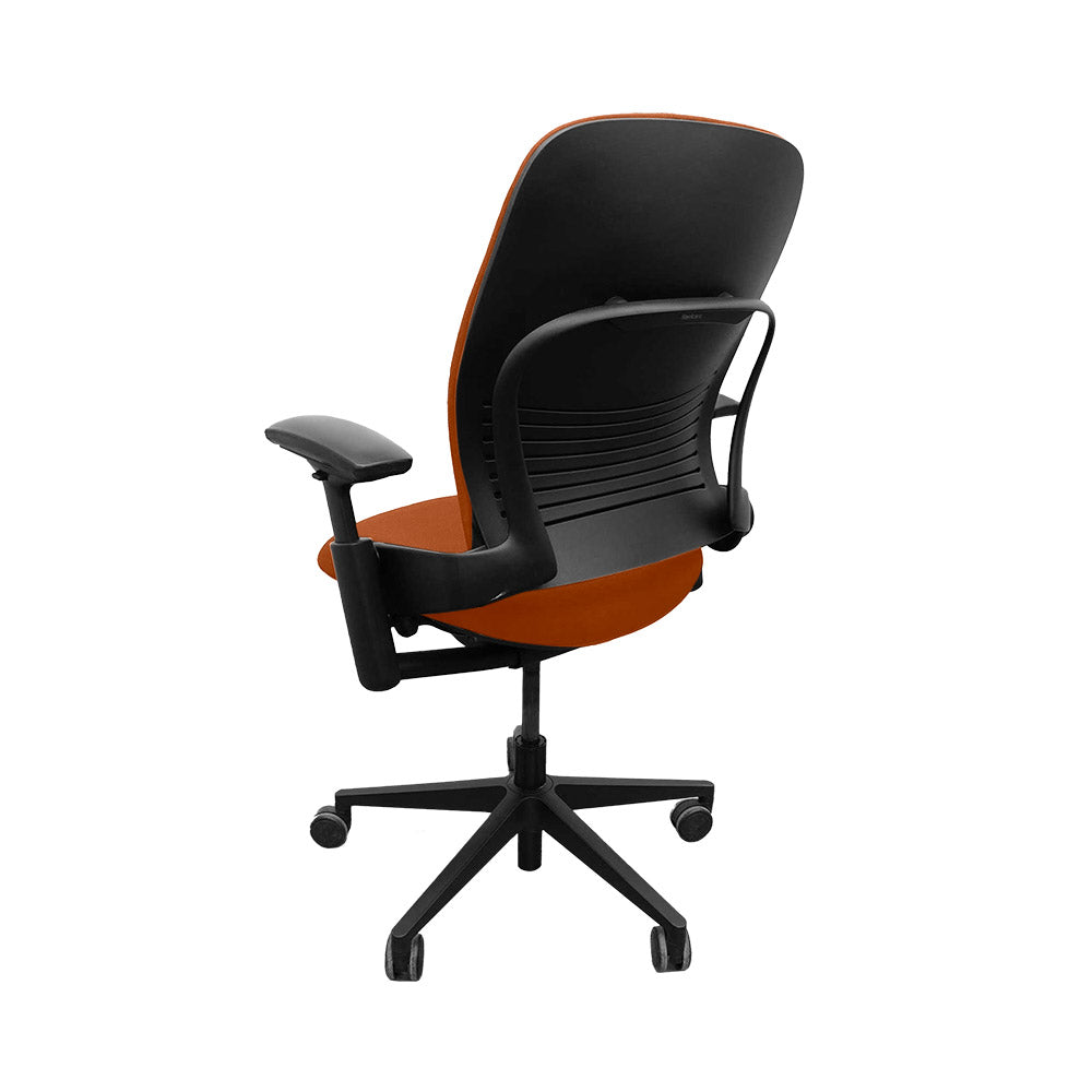 <tc>Steelcase</tc>: <tc>Leap V2</tc> Bureaustoel - Bruin Leer - Gereviseerd