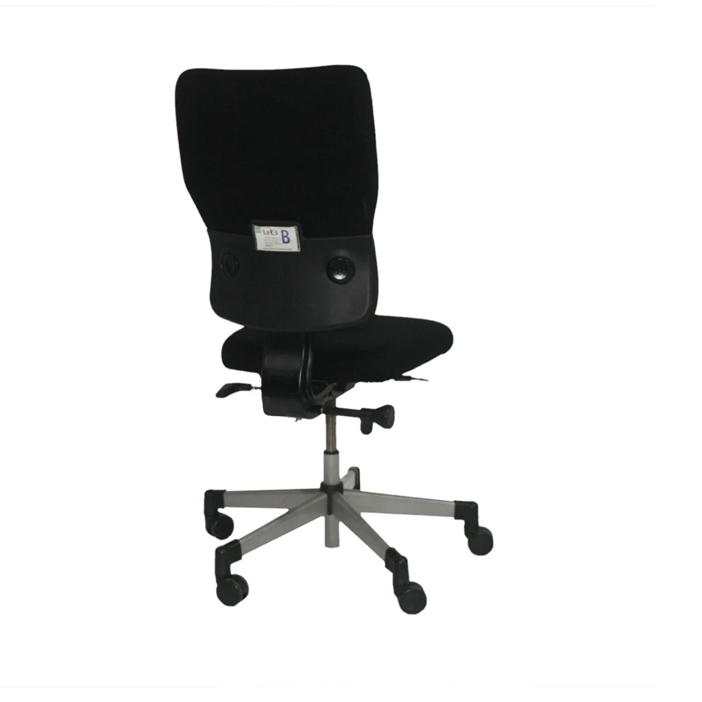 <tc>Steelcase</tc>: <tc>Lets B</tc> - Chaise de travail à dossier haut en tissu noir sans accoudoirs - Reconditionnée