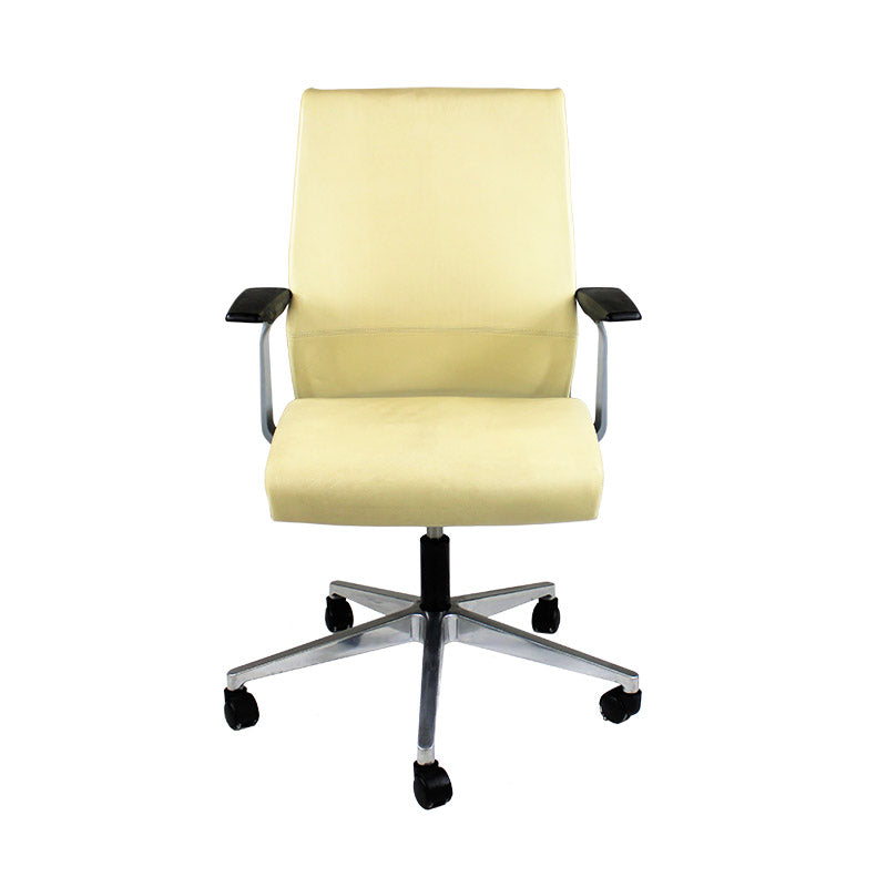 Cream mesh 2024 office chair