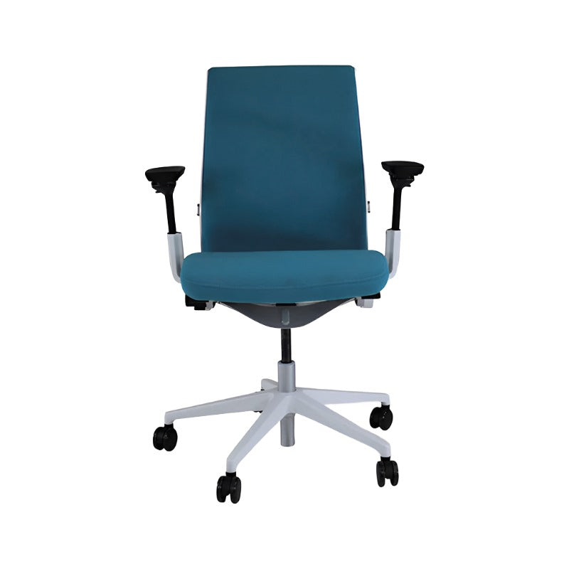 Steelcase: Think V2 Office Chair - Refurbished