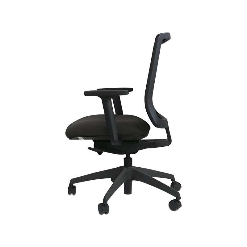 <tc>Steelcase</tc>Silla de trabajo Reply (estructura negra) - Reacondicionada