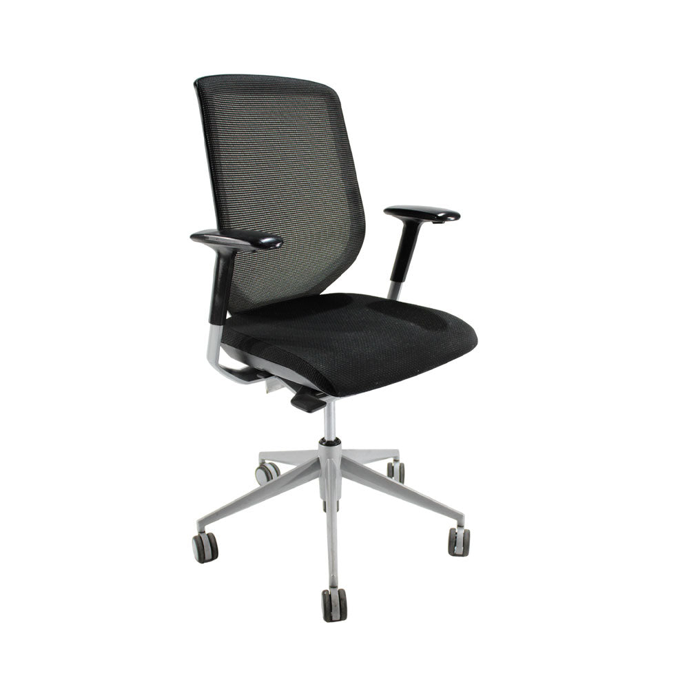 Techo: Sidiz T50 Task Chair - Refurbished