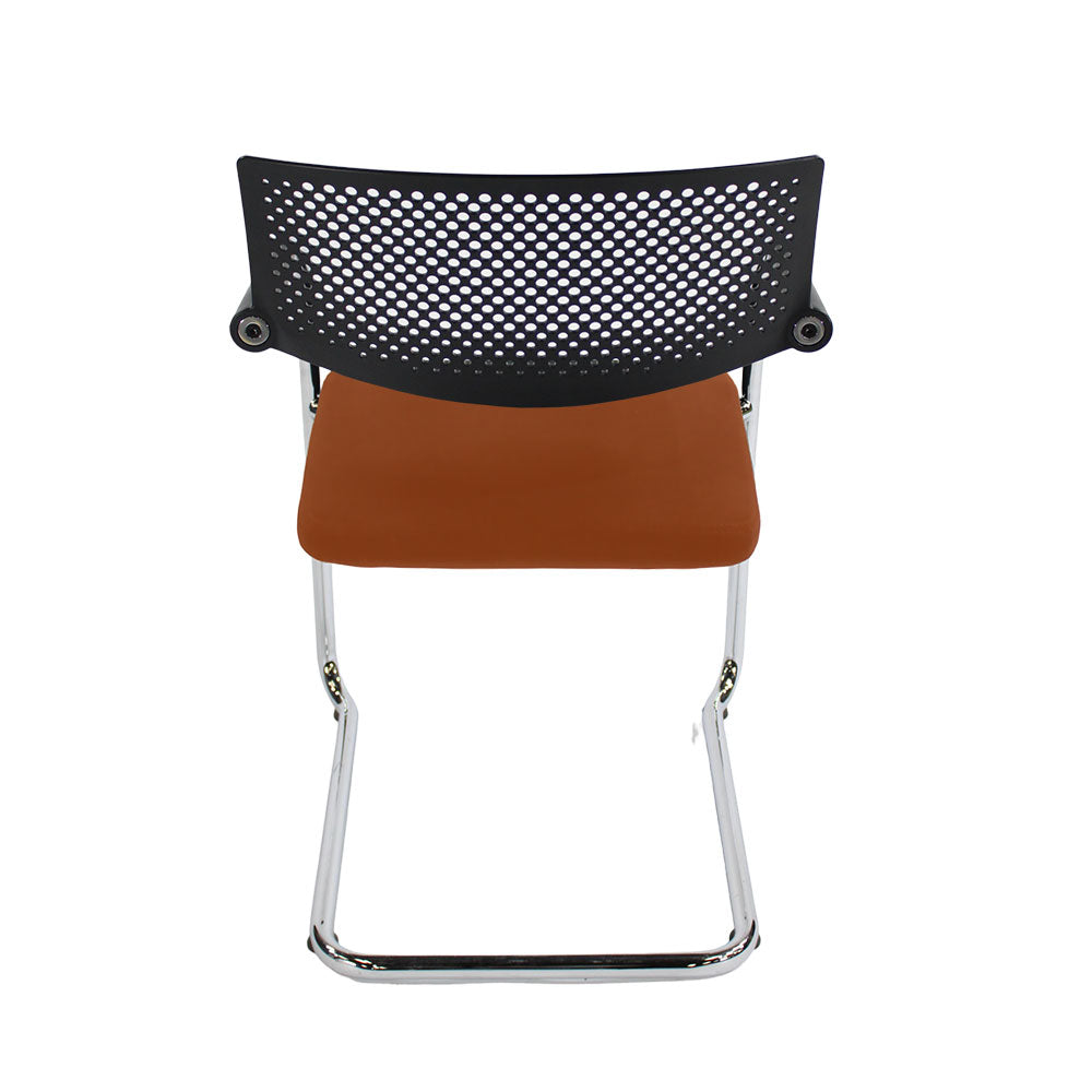 <tc>Vitra</tc>: <tc>VisaVis</tc> 2 Sillas de reunión en cuero color canela - Reacondicionadas