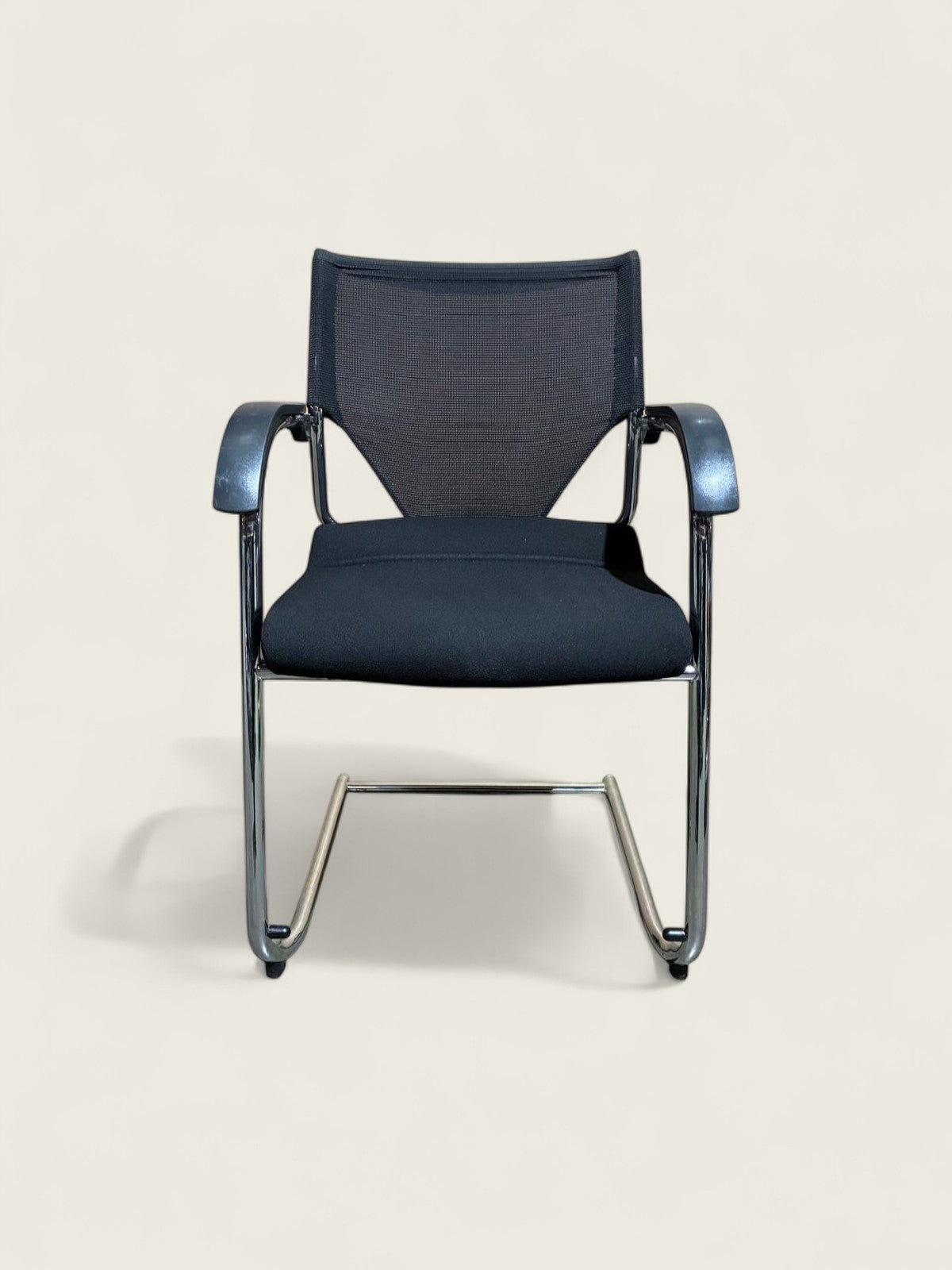 Wilkhahn: Silla auxiliar para visitantes - Reacondicionada