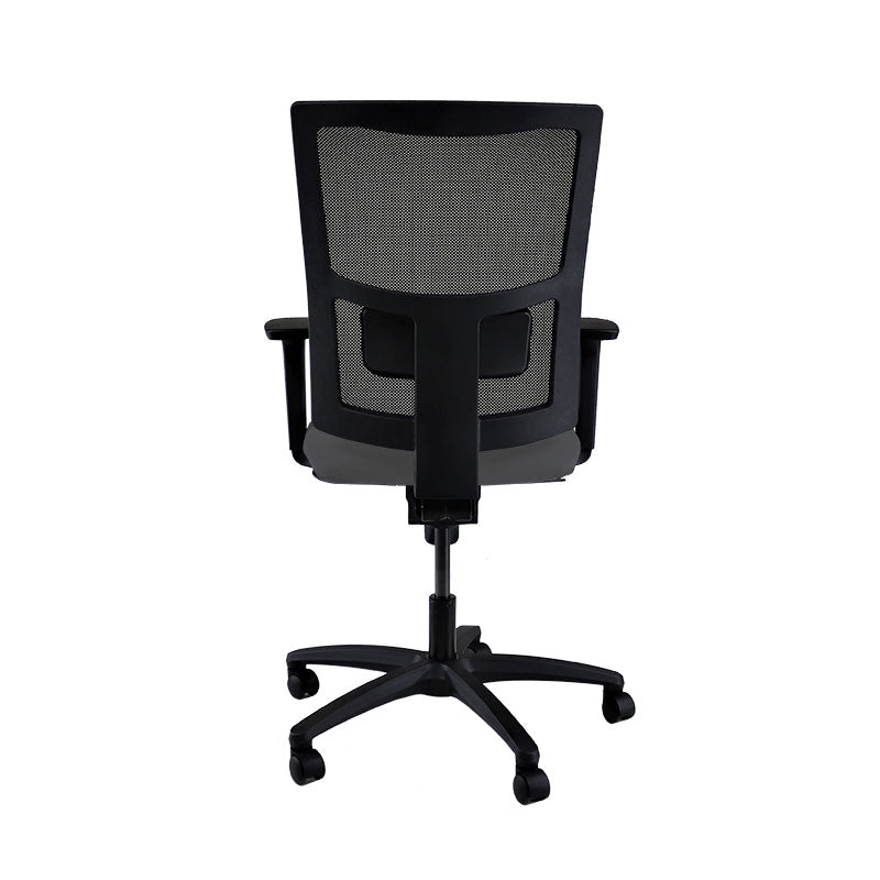 Saxen: Ergo Task Chair in Grey Fabric - Refurbished