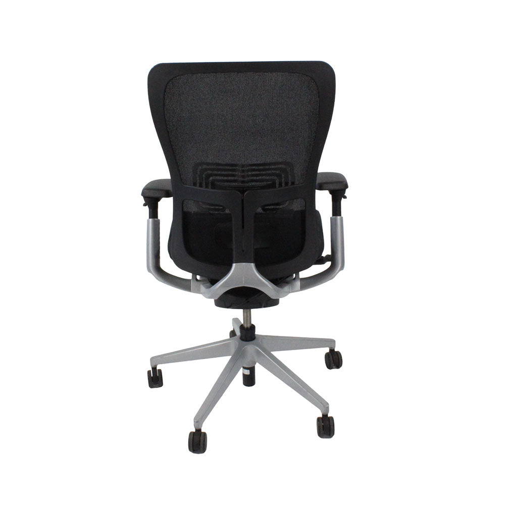 <tc>Haworth</tc>: <tc>Zody Comforto</tc> Silla de trabajo 89 en cuero negro/estructura gris - Reacondicionada
