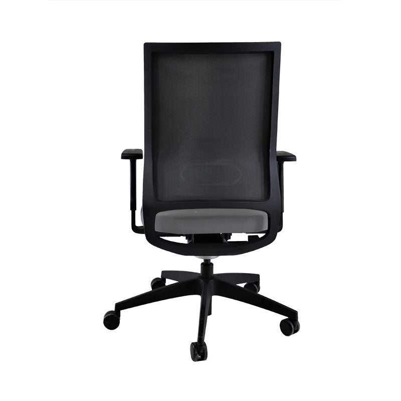 Sedus: Quarterback Office Chair with Black Frame in Grey Fabric - Refurbished