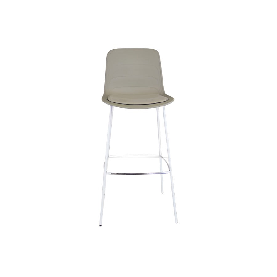Lammhults: Grade Barstool - Renovado