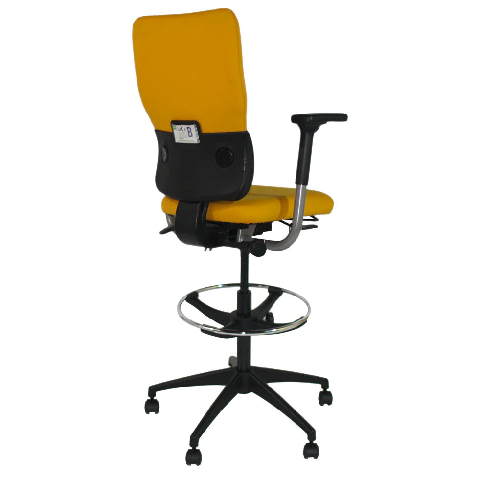 <tc>Steelcase</tc>: <tc>Lets B</tc> Zeichnerstuhl - Generalüberholt