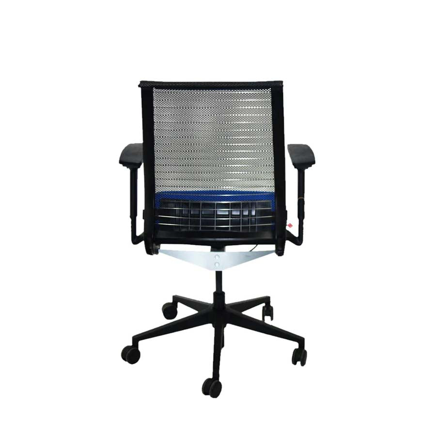 <tc>Steelcase</tc>: <tc>Think V1</tc> Silla de oficina - Reacondicionada
