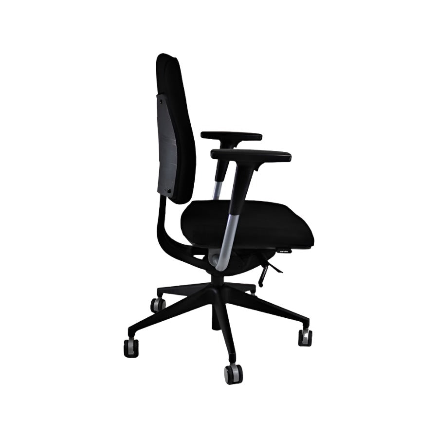 <tc>Senator</tc>: <tc>Sprint</tc> Silla de trabajo en tela negra - Reacondicionada