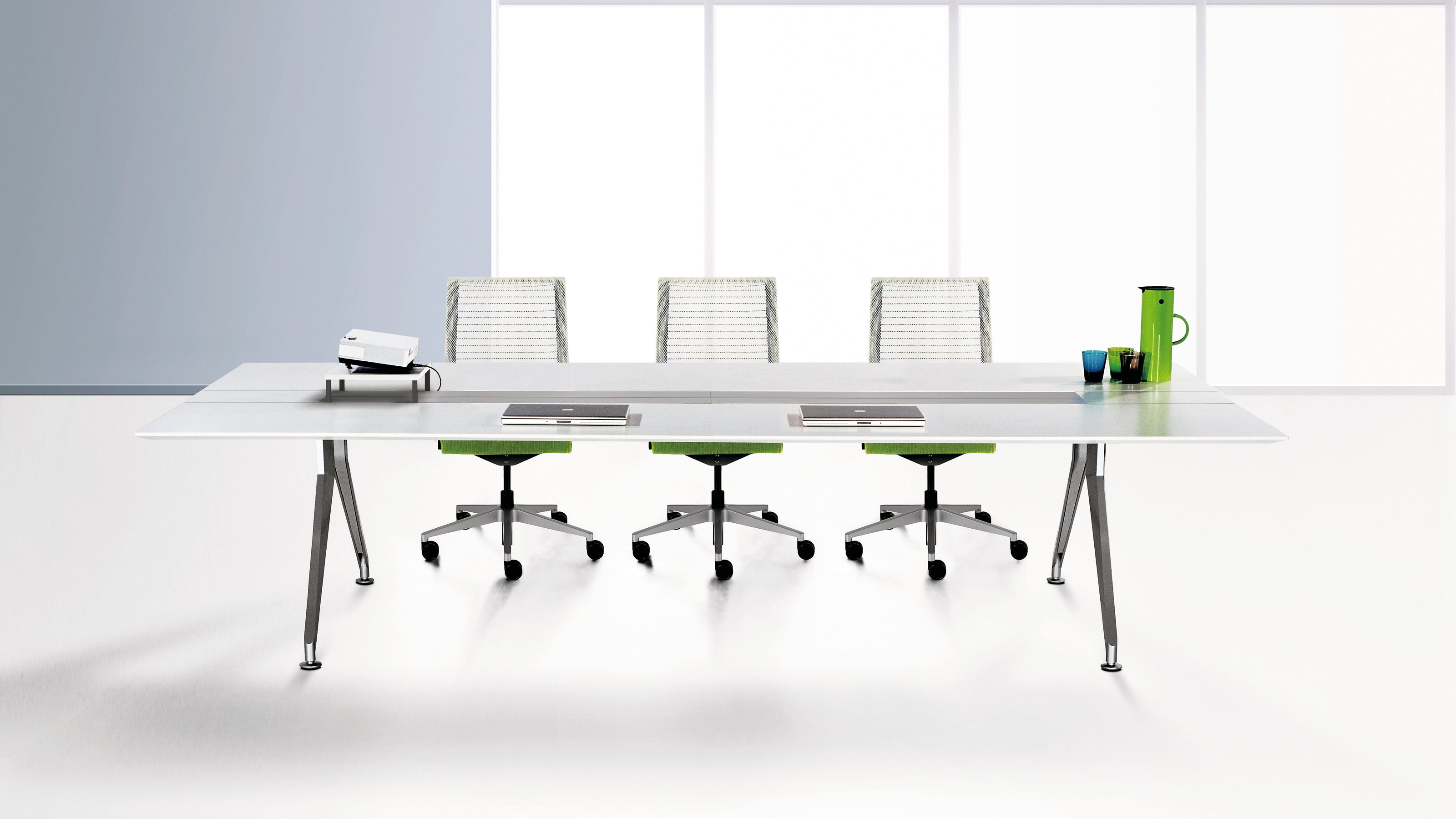 Benefits of Refurbished Steelcase Office Furniture