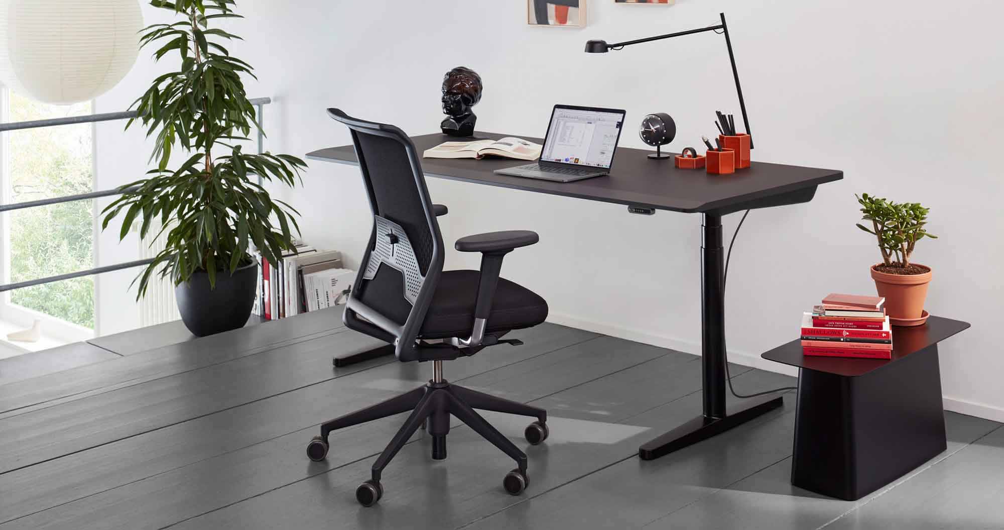 The Vitra ID Mesh Task Chair: Your Go-To Office Chair