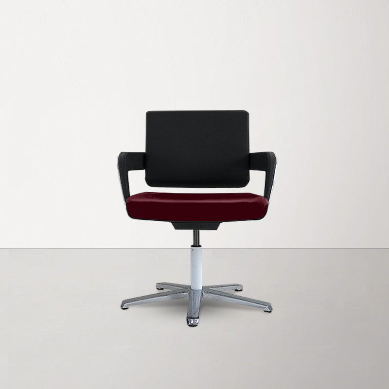 Konig + Neurath: Charta Lounge Chair - Refurbished