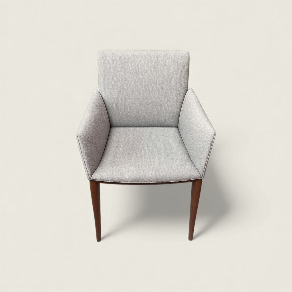 Andreu World: Visitors Light Grey Side Chair (Refurbished)